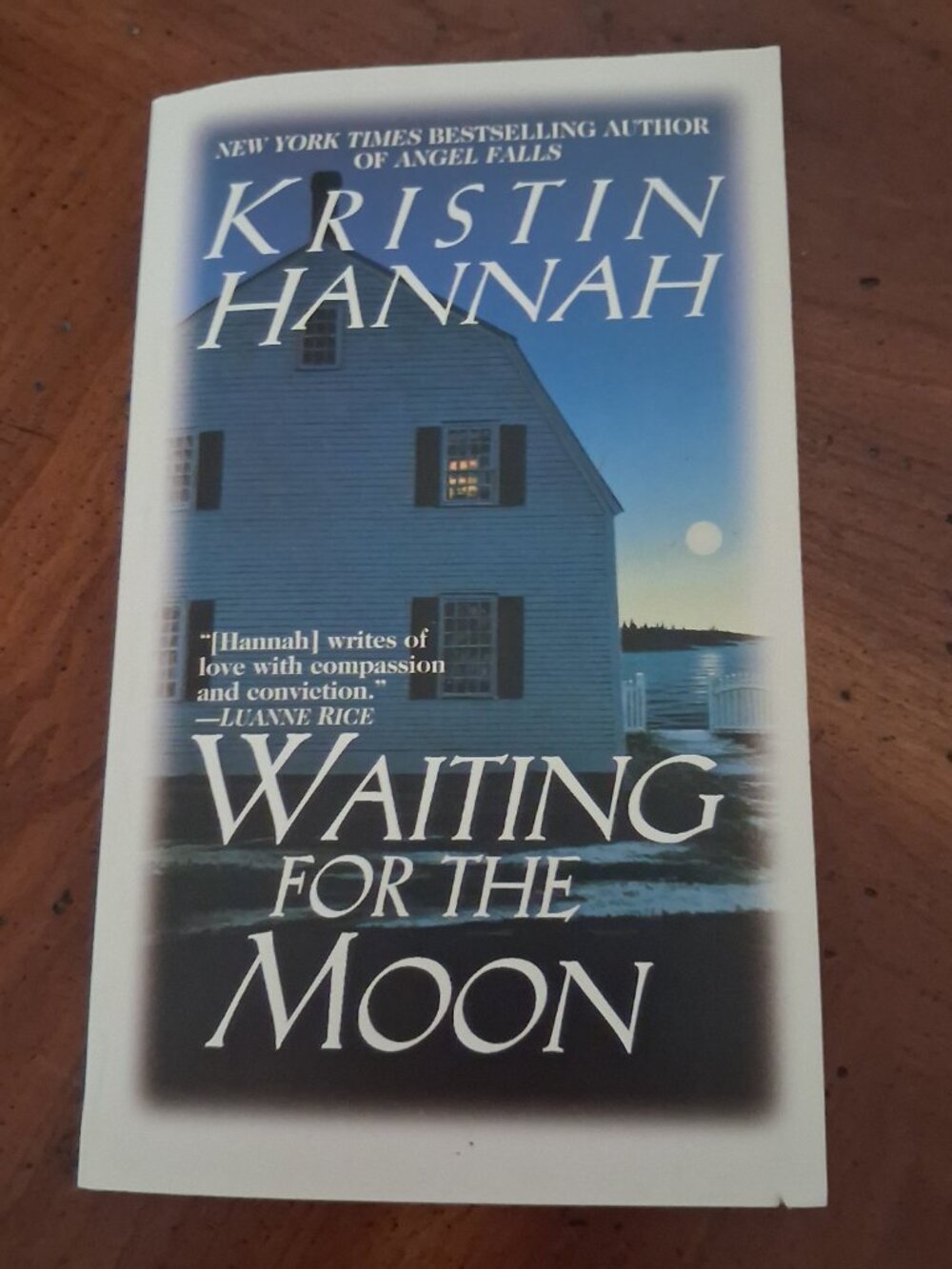 Waiting for the Moon - Mass Market Paperback By Hannah, Kristin - Very Good